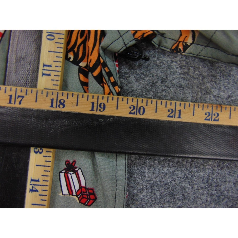 Massive Shirt Mens Mens Med Gray Santa Tiger Christmas Holiday Print - Picture 6 of 9